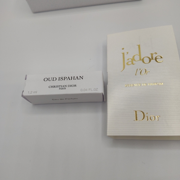 Christian Dior Luxe Gift Set 🎁 Box, Ribbon, Dust Bag, Pip Card & Mini Perfumes - Picture 12 of 12